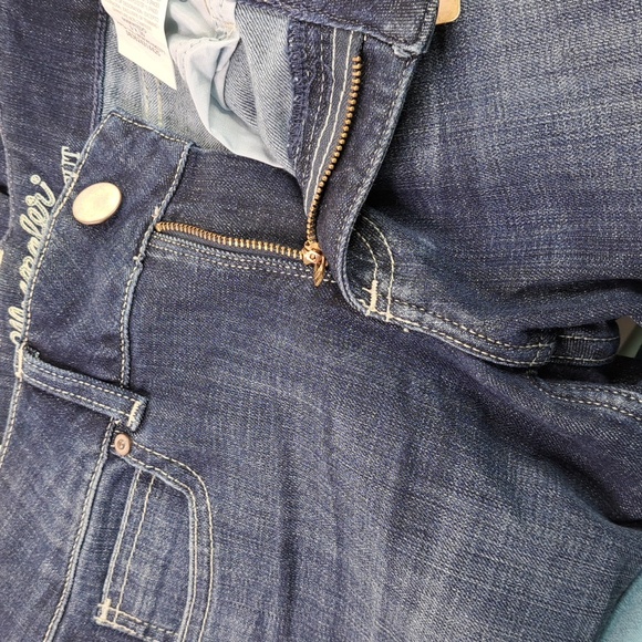 Wrangler Bootcut Faded Blue Jeans Size 5/6 x 30 - Picture 14 of 16